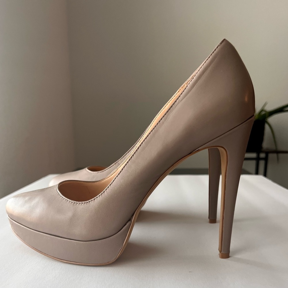 Jessica Simpson Pumps